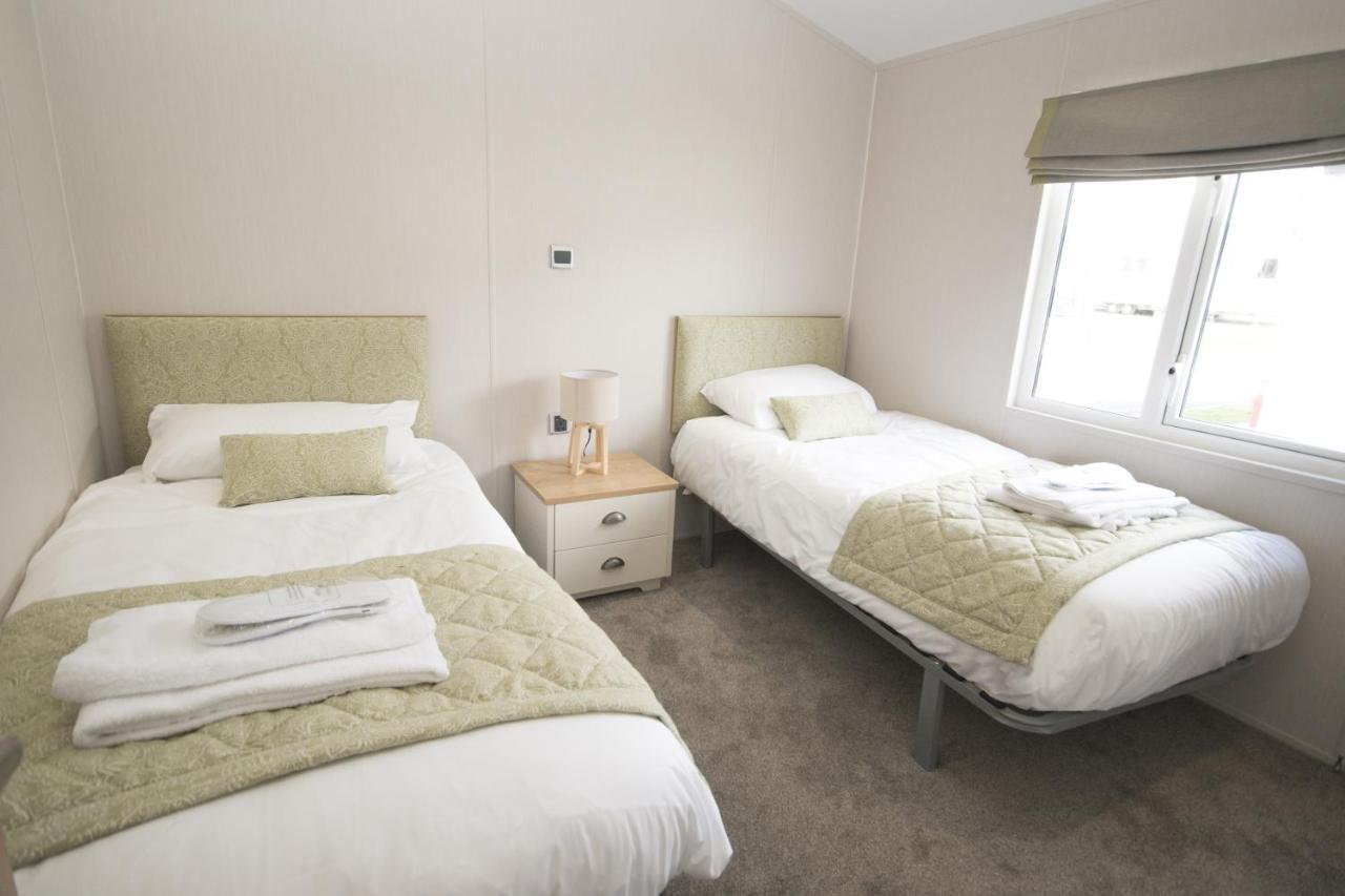 Carlton Meres Holiday Park Rendham Exterior foto